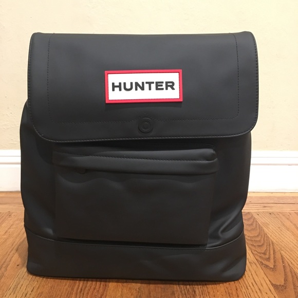 Hunter for Target Handbags - BNWT Hunter Large Backpack BLACK